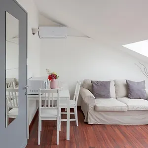 https://duomo-suite-2.italymilanhotels.net